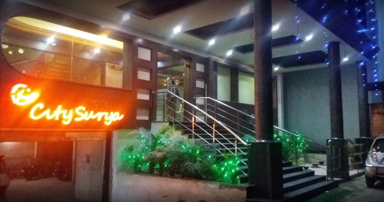 City Surya Hotel Gaja Zewnętrze zdjęcie