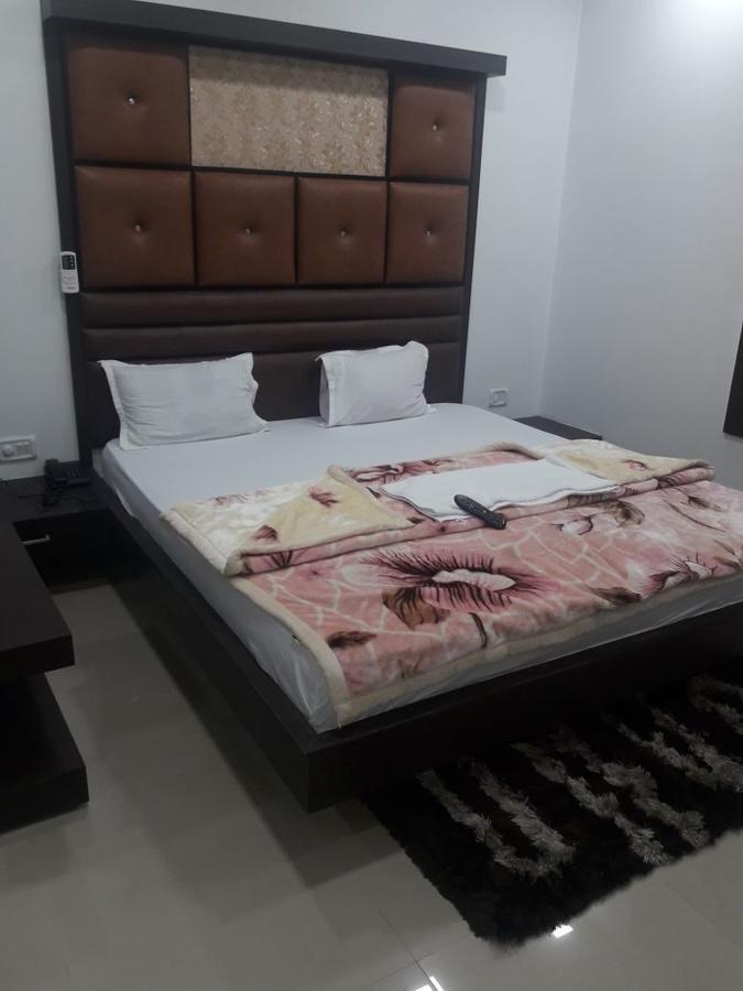 City Surya Hotel Gaja Zewnętrze zdjęcie
